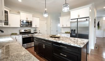 181 Southwick St, Agawam, MA 01030