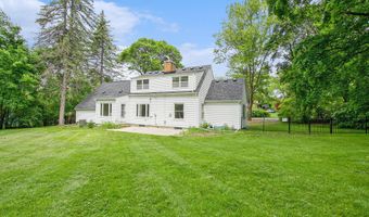 2690 Overridge Dr, Ann Arbor, MI 48104