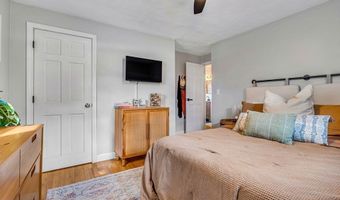12 Arrowhead Rd, Bellingham, MA 02019