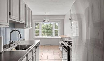 200 Heroux Blvd 203, Cumberland, RI 02864