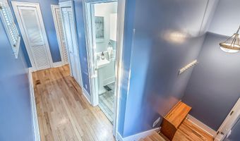 324 Highlake Ave, Ann Arbor, MI 48103
