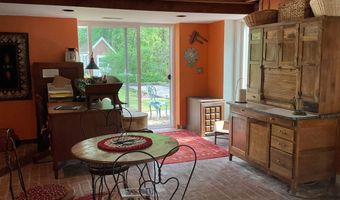 2 Mack Hill Rd, Amherst, NH 03031