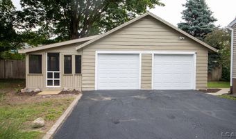 176 S Scott St, Adrian, MI 49221