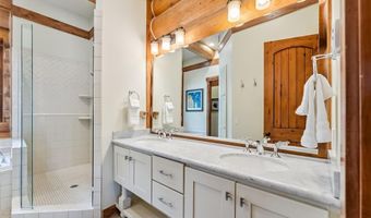 162 GOLDENVIEW Dr, Breckenridge, CO 80424