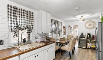 404 S Cedar Ave, Andrews, SC 29510