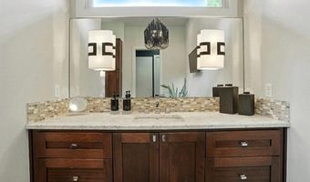 3012 S Boston Ct, Tulsa, OK 74114