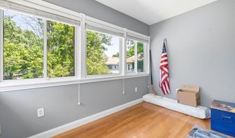 66 66-R 70 Wren St, Boston, MA 02132