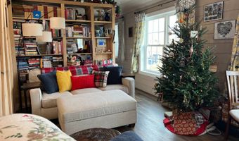 1383 HogBack Rd, Albany, KY 42602