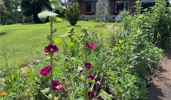 315 Woody Rd NW, Adairsville, GA 30103