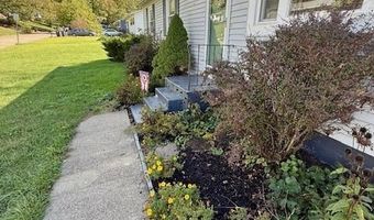3 Farhills Dr, Athens, OH 45701