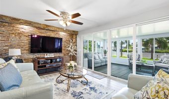 485 FLAMINGO Dr, Apollo Beach, FL 33572