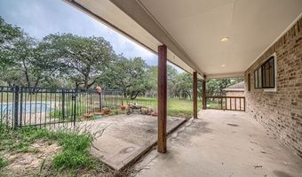 727 Falling Leaves Dr, Adkins, TX 78101