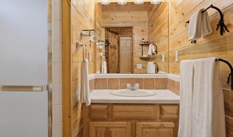 461 Hilltop Rd, Cascade, ID 83611