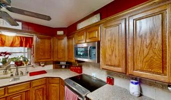 Spacious 4-Bedroom Home on 2.38 Acres with Country Charm, Ardmore, OK 73401