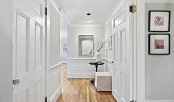 334 Beacon St 10, Boston, MA 02116