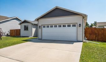 615 APRICOT St, Cheyenne, WY 82007