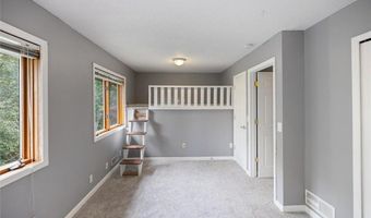 7872 142nd St W, Apple Valley, MN 55124