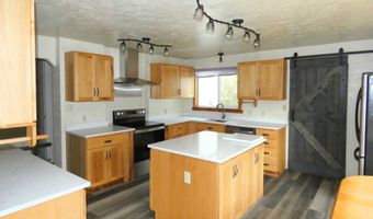 47615 Oregon Coast Hwy, Bandon, OR 97411