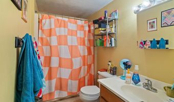 35 Saint Mary's St, Burlington, VT 05401