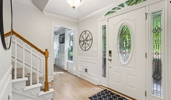 195 Wendy Hl, Alpharetta, GA 30009