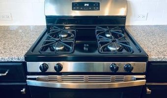 1012 Lathrop Ln, Apex, NC 27523