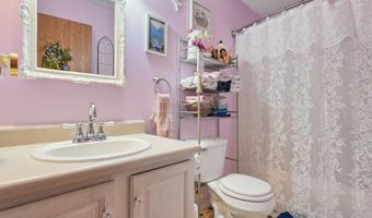 538 Thompson Ave, Ashville, OH 43103