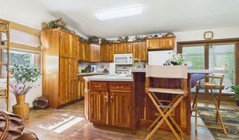 8052 E Ash Rd, Bloomfield, IN 47424