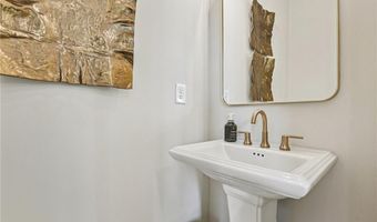 235 Midnight Oak Run 8, Alpharetta, GA 30009