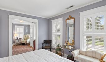 417 S MAIN St, Berlin, MD 21811