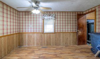 10240 NW State Route 18 Hwy, Amsterdam, MO 64723