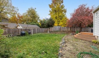 124 Morton St, Ashland, OR 97520