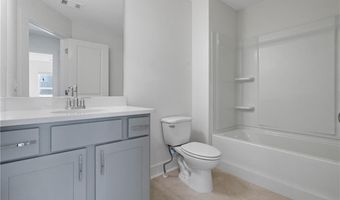 64 Auburn Woods Dr, Auburn, GA 30011