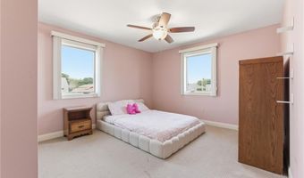 25 Narragansett St, North Kingstown, RI 02852