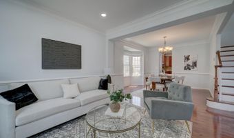 43320 BARNSTEAD Dr, Ashburn, VA 20148