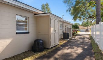17 W HAZEL St, Orlando, FL 32804