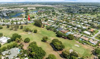 201 Orange Tree Dr, Atlantis, FL 33462