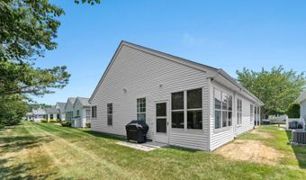26 Sparrow Ln, Barnegat, NJ 08005