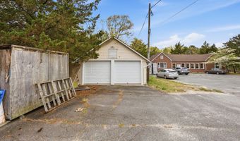 439 N Main St, Barnegat, NJ 08005