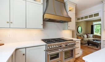 54 Pasture Rd, Auburn, NH 03032