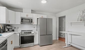 3 Cold Spring Dr, Alloway, NJ 07422