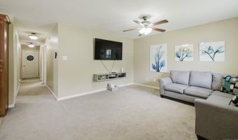 4864 Tall Grass Dr, Benton, AR 72019