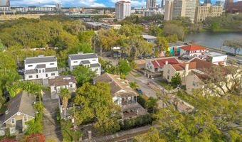 555 Peachtree Rd, Orlando, FL 32804