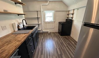 221 S Main St, Cambridge, VT 05444