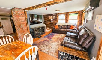 14 Helen St, Auburn, ME 04210