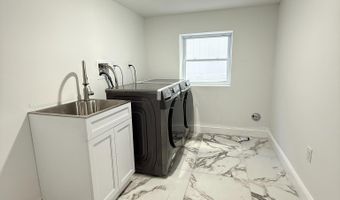 92 W 6TH St 1, Bayonne, NJ 07002