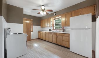 236 Center St, Auburn, IN 46706