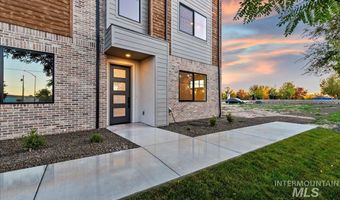 3243 W Moore St, Boise, ID 83702