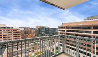 851 N GLEBE Rd 1011, Arlington, VA 22203