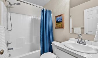 11803 Penobscot St, Caldwell, ID 83605