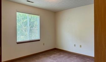 1894 Springfield Lake Blvd 102, Akron, OH 44224